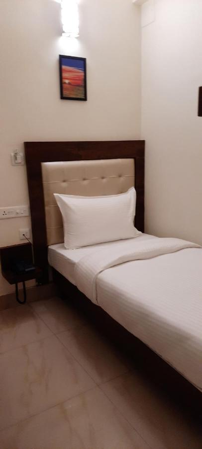 Advaitha Residency Ξενοδοχείο Mysore Εξωτερικό φωτογραφία
