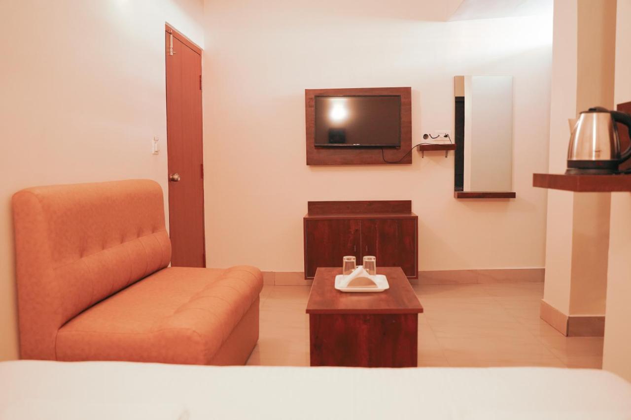 Advaitha Residency Ξενοδοχείο Mysore Εξωτερικό φωτογραφία